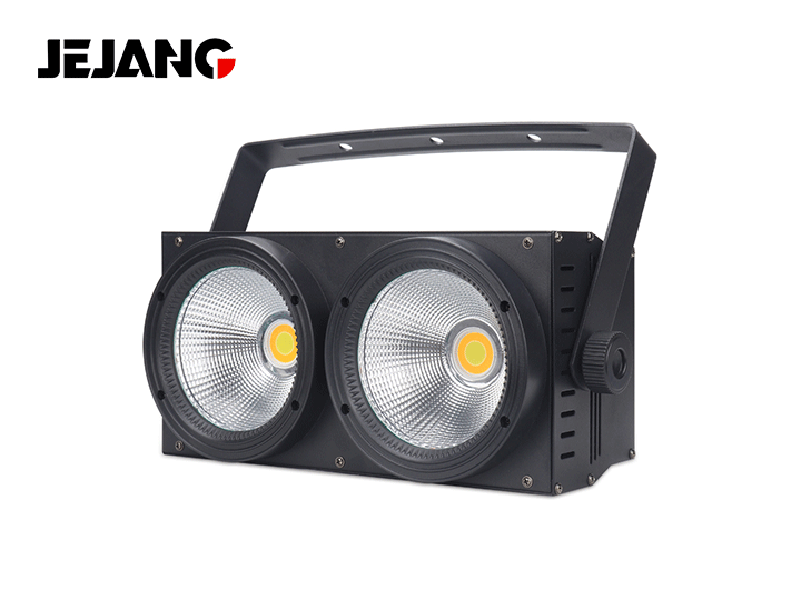 2*100W COB Blinder Light