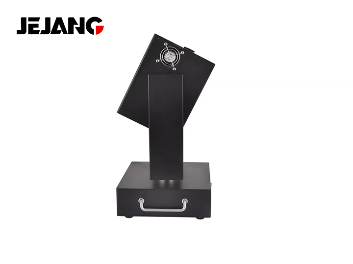 Moving head sparking machine
