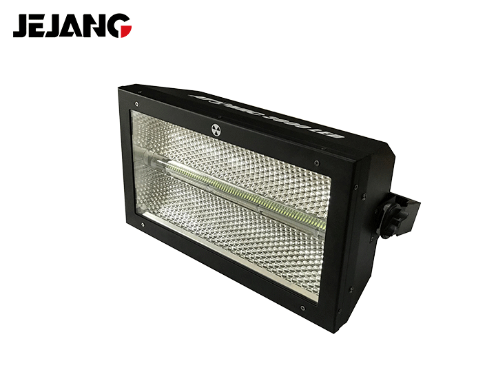 3000 LED Strobe